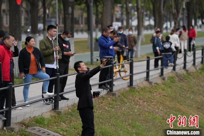 捕魚機：湖北宜昌：做好“江”文章 打造長江咽喉樞紐